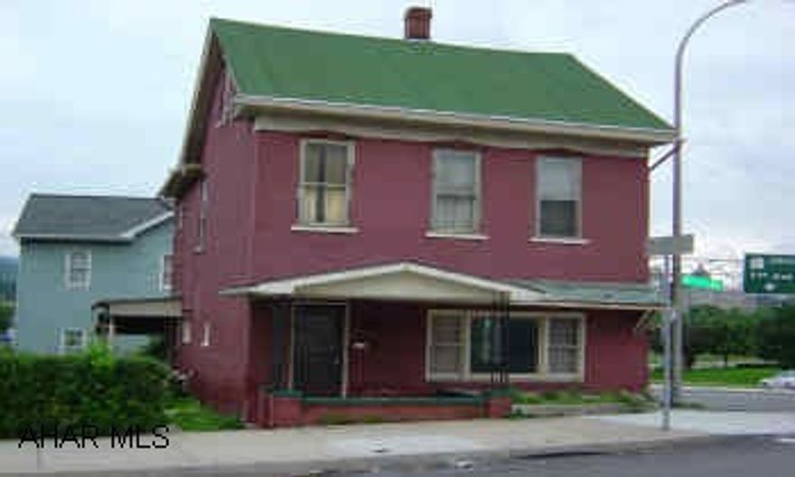 Spacious Brick, Motivated seller!!