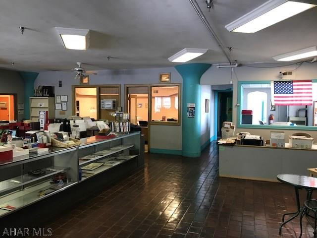 Unknown - Commercial Sale