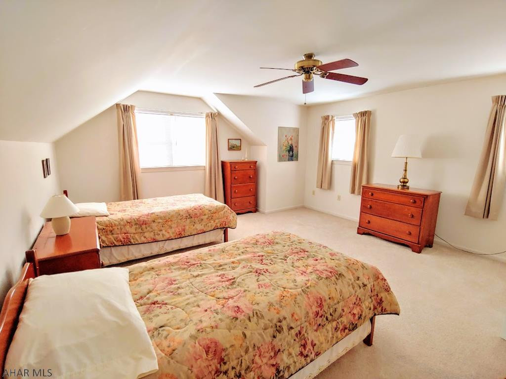 Church Hill Manor - Residential