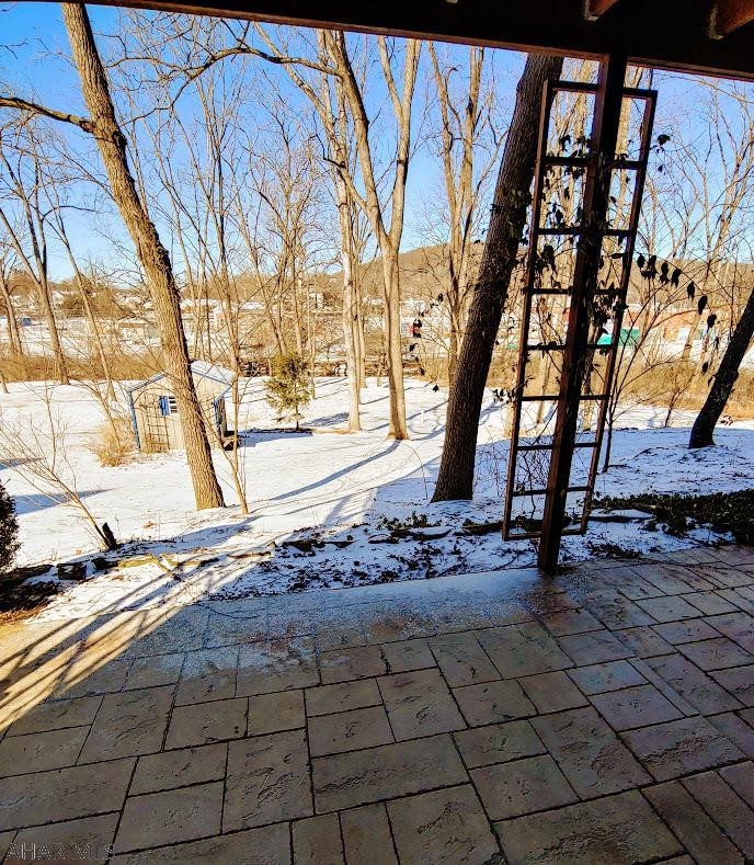 Church Hill Manor - Residential