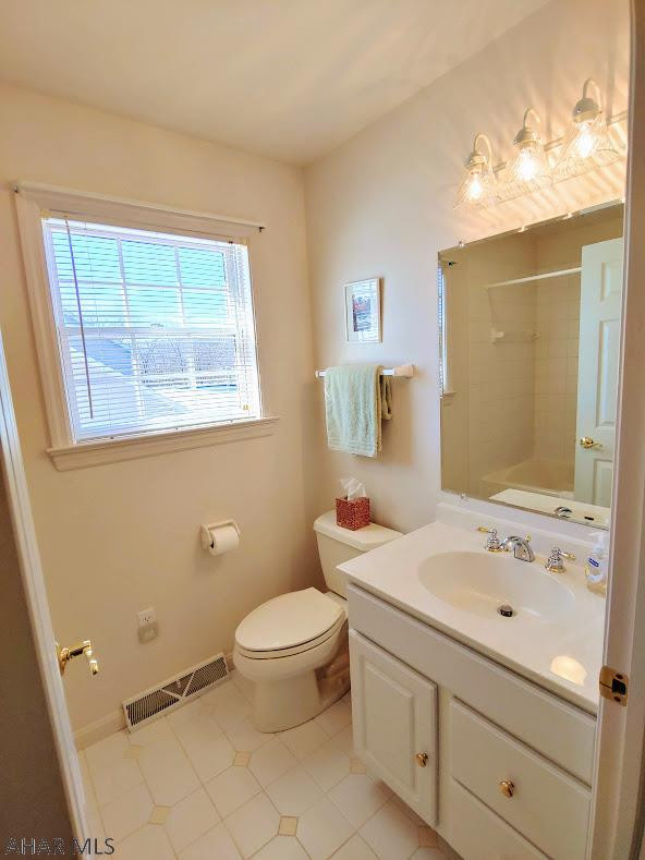 Church Hill Manor - Residential