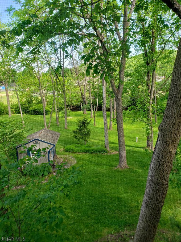 Church Hill Manor - Residential