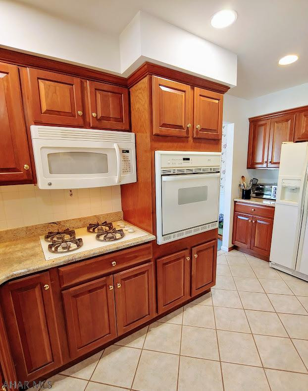 Church Hill Manor - Residential