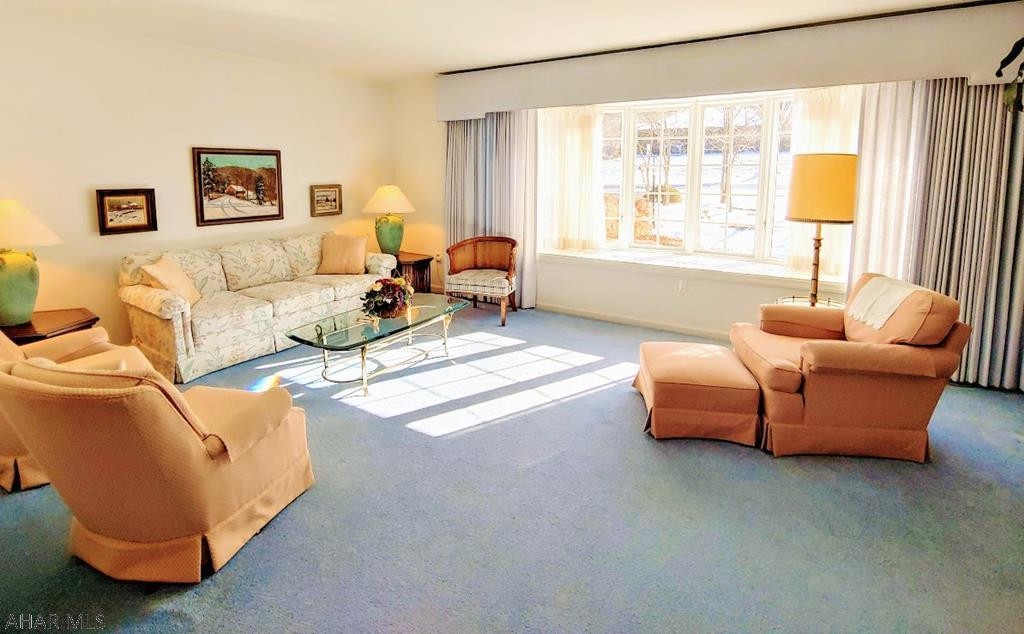 Church Hill Manor - Residential