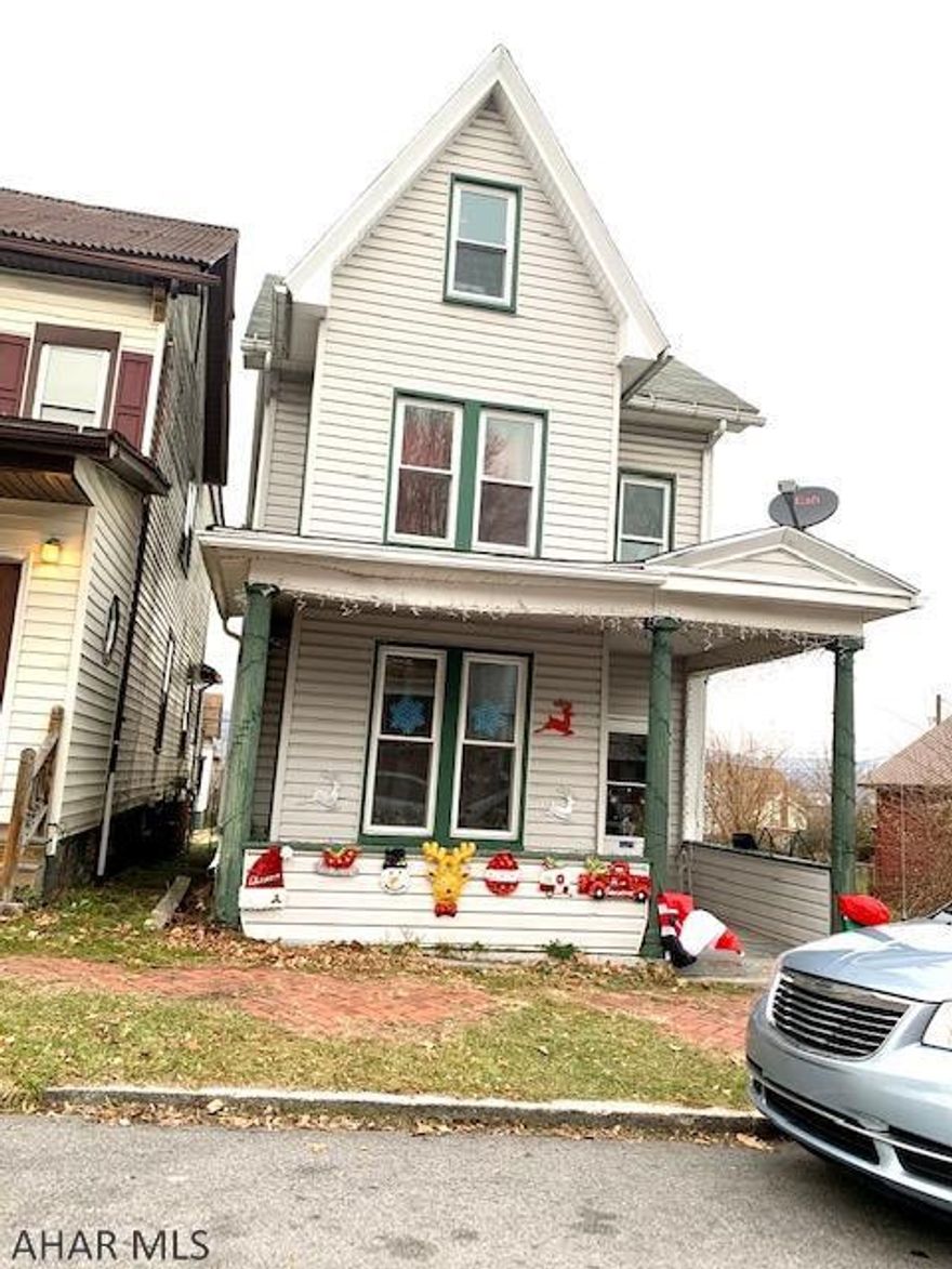 Two homes for sale in Altoona. 824 1st Avenue has 4 bedrooms and one bath and is currently rented for $800 per month.  824 1st Avenue, Rear has 2 bedrooms and 1 bath and is rented for $700 per month.