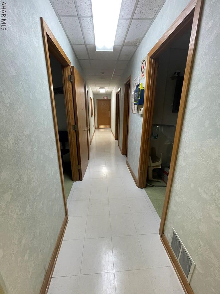 Unknown - Commercial Sale