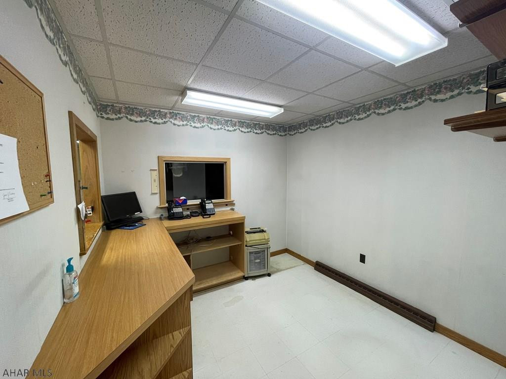 Unknown - Commercial Sale