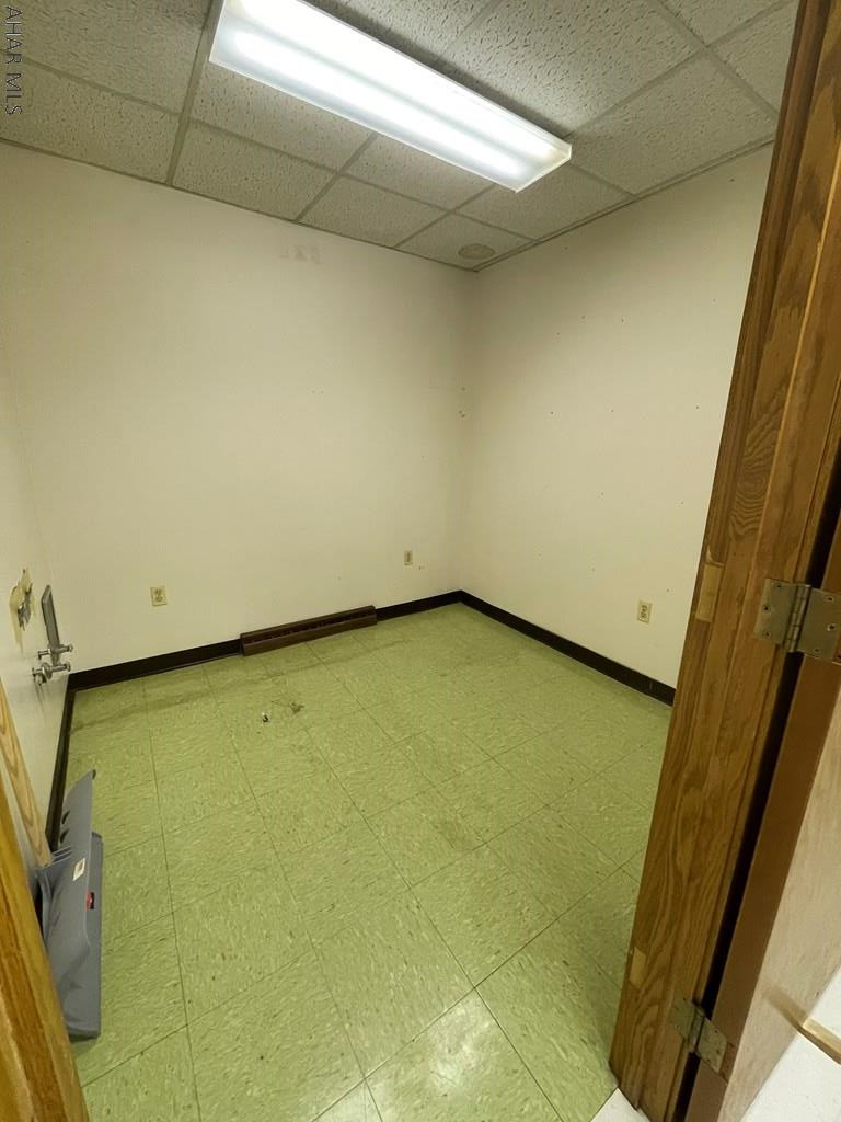 Unknown - Commercial Sale