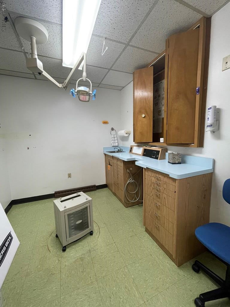 Unknown - Commercial Sale