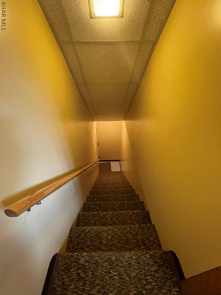 Unknown - Commercial Sale