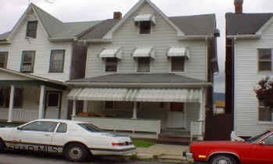 GREAT HOME OR RENTAL PROPERTY! ACROSS FROM JUNIATA ELEMENTARY. NICE SIZE ROOMS, 3 BEDROOMS, HUGE KITCHEN, LARGE LAUNDRY RM OR SUNROOM, NICE YARD, 2-CAR DETACHED GARAGE. NO SHOWINGS UNTIL 6-1-02. GREAT HOME OR RENTAL PROPERTY! ACROSS FROM JUNIATA ELEMENTARY. NICE SIZE ROOMS, 3 BEDROOMS, HUGE KITCHEN, LARGE LAUNDRY RM OR SUNROOM, NICE YARD, 2-CAR DETACHED GARAGE. NO SHOWINGS UNTIL 6-1-02.