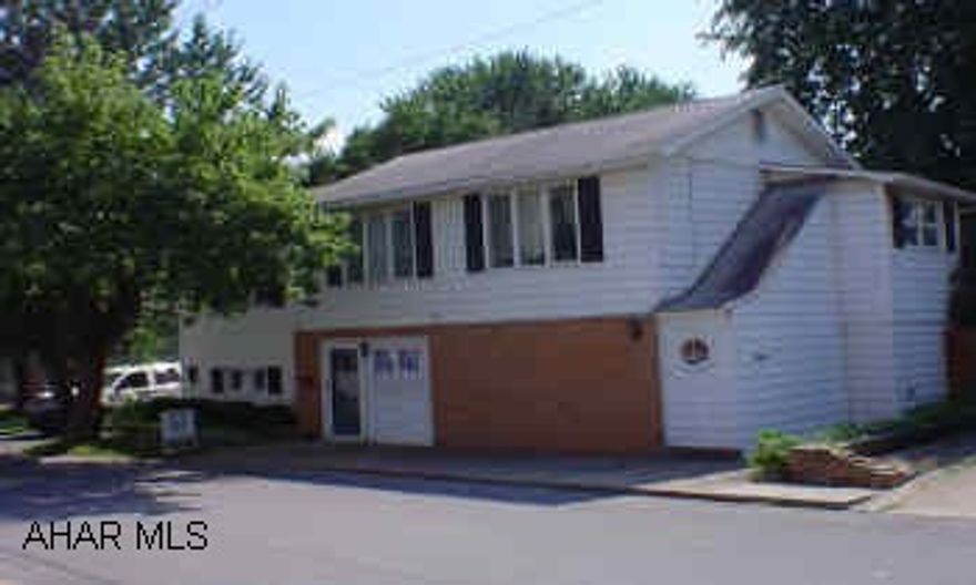 PLEASANT VLY AREA!  SUPER CLEAN, SUPER NICE 2 STORY WITH NEWER KITCHEN, ROOF & FURNACE.  2ND FLOOR LAUNDRY, CENTRAL AIR, VINYL SIDING, MOSTLY INSULATED GLASS WINDOWS.  ABOVE GROUND POOL W/ DECK.  PLEASANT VLY AREA!  SUPER CLEAN, SUPER NICE 2 STORY WITH NEWER KITCHEN, ROOF & FURNACE.  2ND FLOOR LAUNDRY, CENTRAL AIR, VINYL SIDING, MOSTLY INSULATED GLASS WINDOWS.  ABOVE GROUND POOL W/ DECK, PATIO AND PRIVACY FENCING