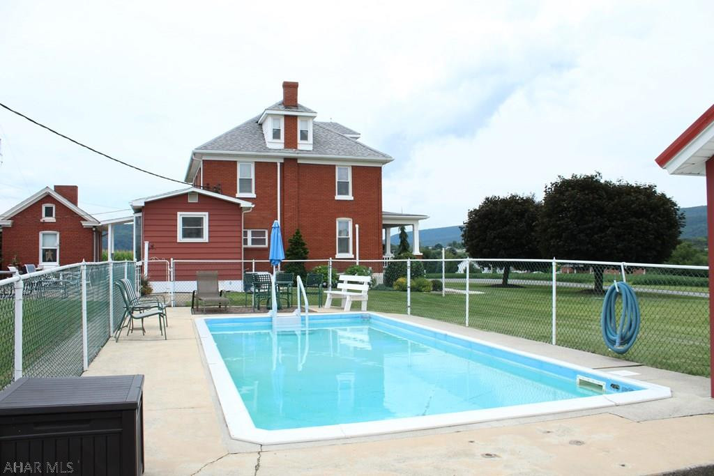 Unknown - Residential