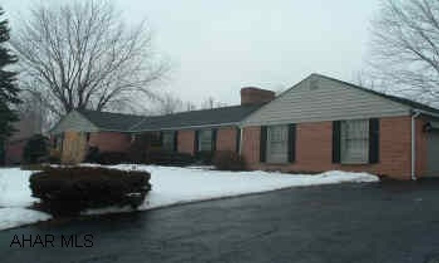 Beautiful, light, bright lovely, very large ranch-interior is immaculate-Must See!! Won't last- Quality, spacious blc. ranch with many updates, CA, 2 Car garage, nice lot!