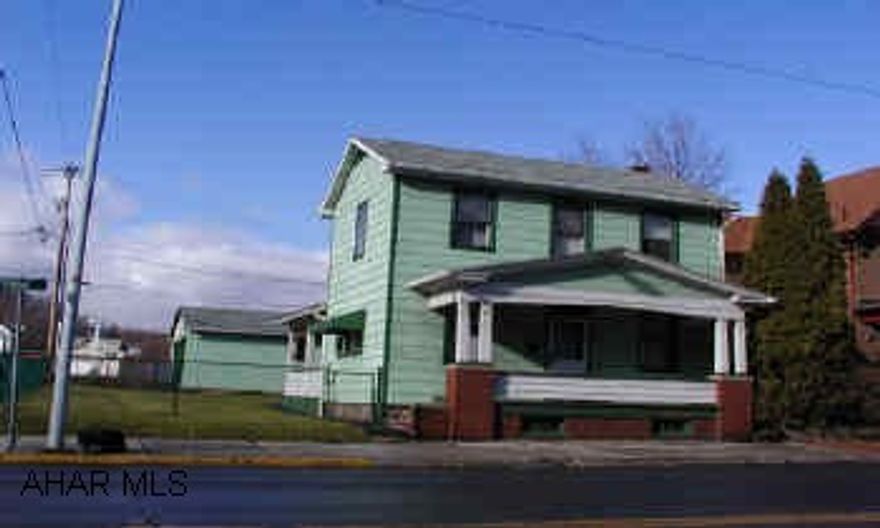 Commerical zoning Modern kitchen, central air-conditioning