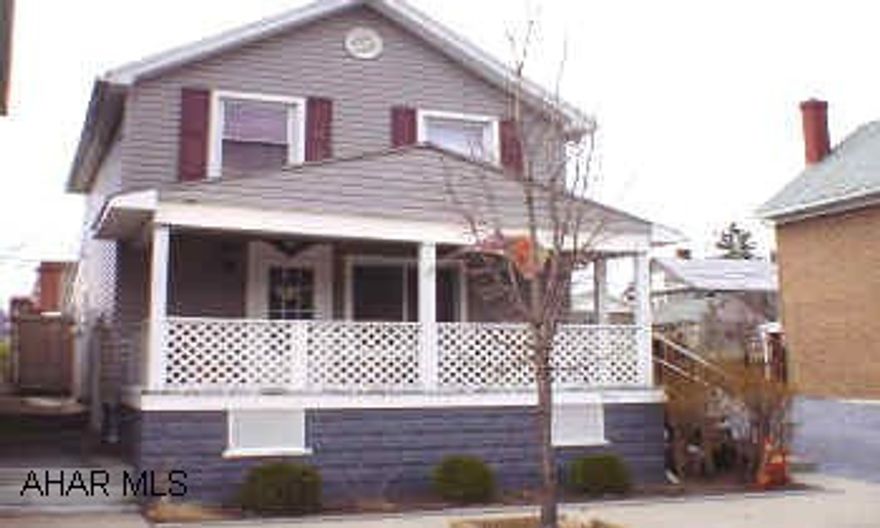 Nice 2-3 bedroom home on double lot in Hollidaysburg borough. New viny siding, newer furnace with central air, thermo windows, updated bath & den, fenced yard, entire gravel parking lot belongs to this property.