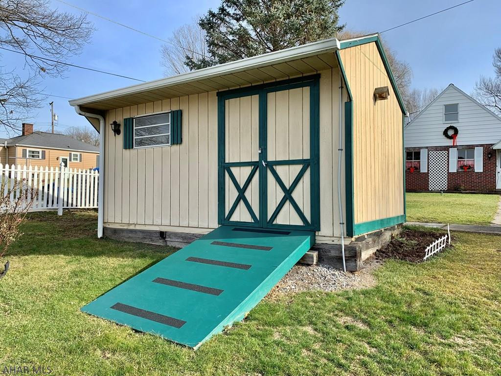 Unknown - Residential