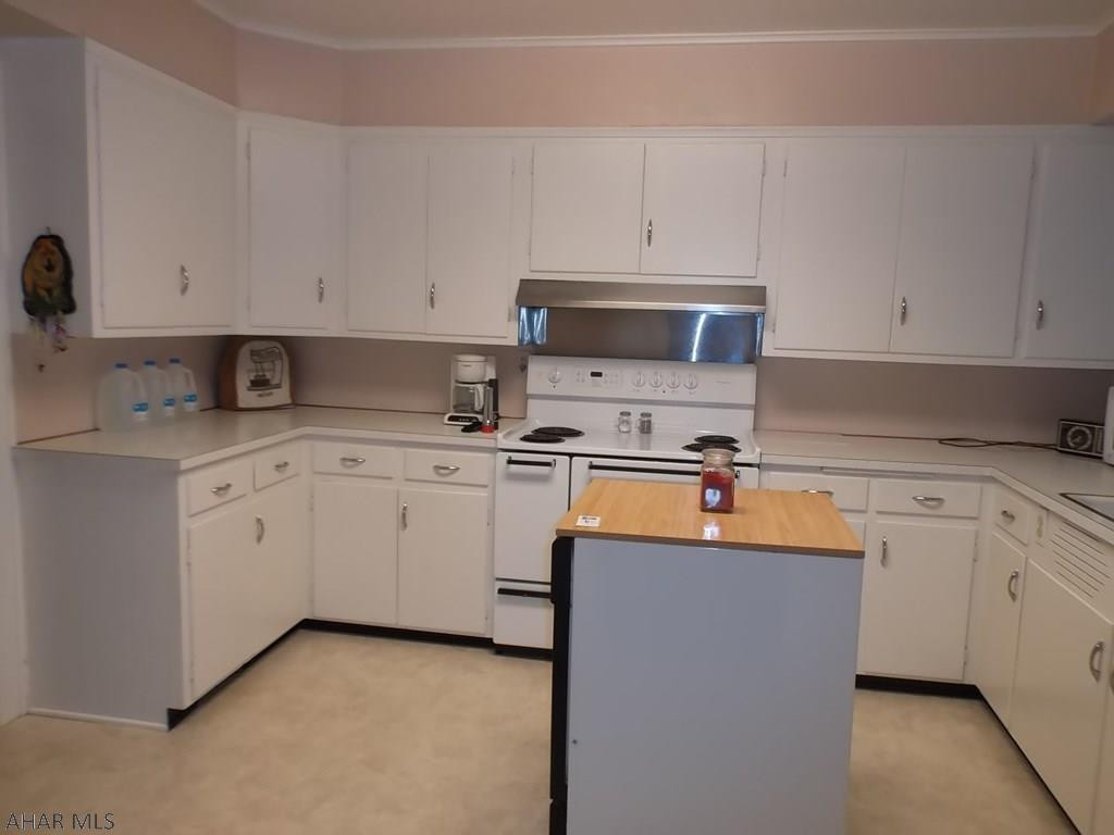 Llyswen - Residential