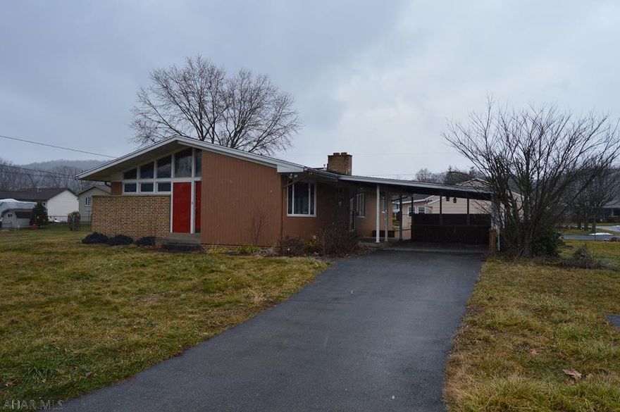 Beautiful home with an open floor plan and tons of character located in a perfectlocation within Altoona. This 1 story house boasts hardwood floors throughout, unique vaulted ceilings and 2 fireplaces. 3 bedroom, 2 bath, partially finished basement with tons of storage, 2 car carport, and additional parking (perfect for an RV).