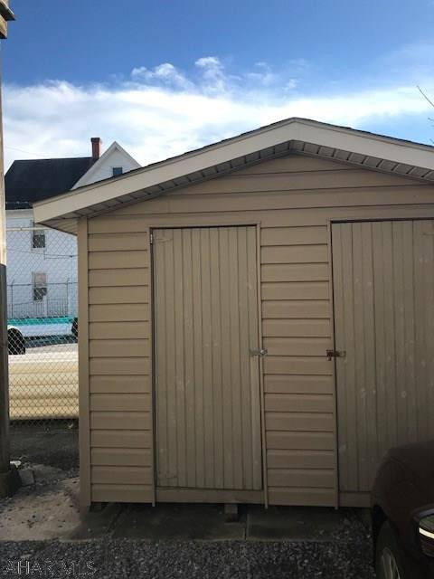 Unknown - Residential