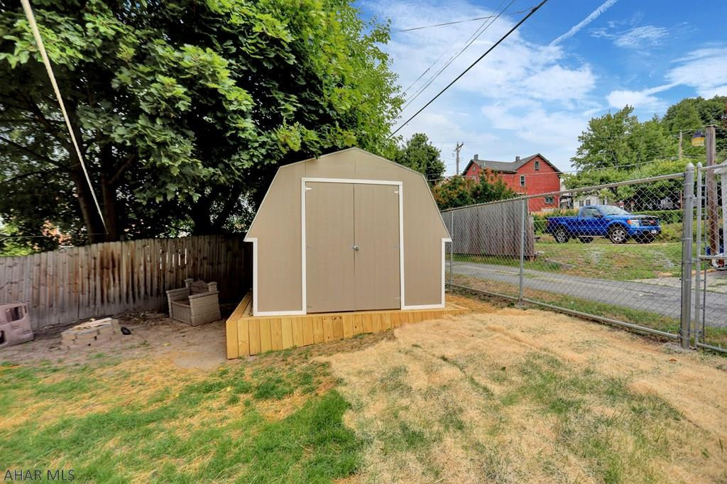 Unknown - Residential