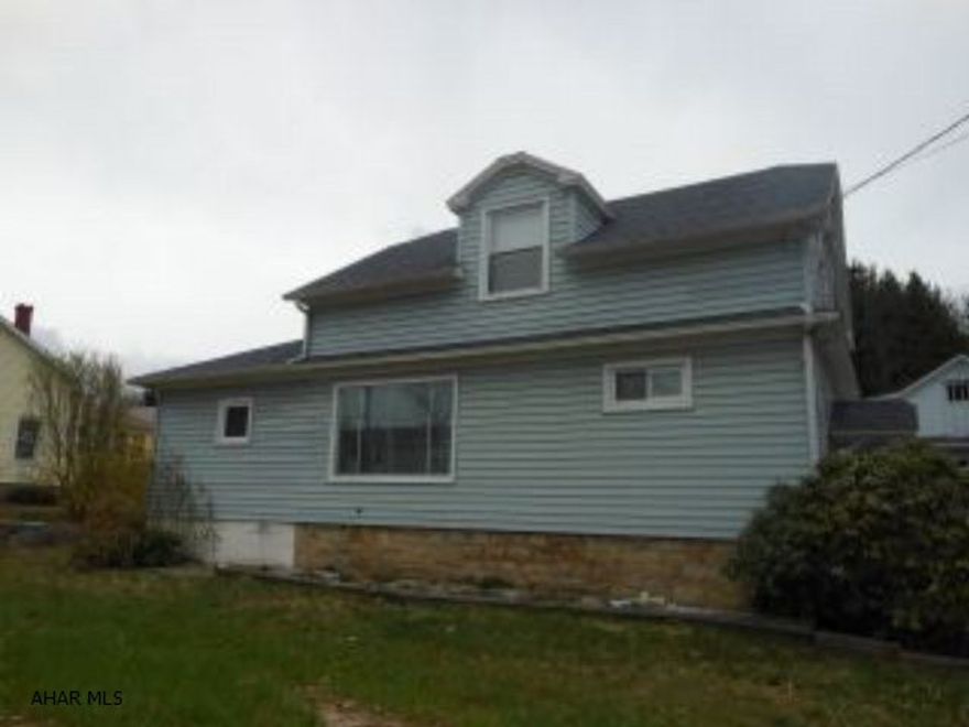 Property is being sold in AS IS condition including any existing appliances, plumbing, heating and air conditioning and electrical systems. Calendar days 1-7; all offers will be rejected. The date the proprty is listed is counted as Day 1. Calendar Days 8-15; PAS will entertain offers from all buyers except buyres purchasing as a secondary residence or investors. NOTE: Non profits purchasing vacant lots will also be considered during calendar days 8-15.Calendar days 16+: we will entertain offers from all buyers once all offers received during days 8-15 have been fully vetted.