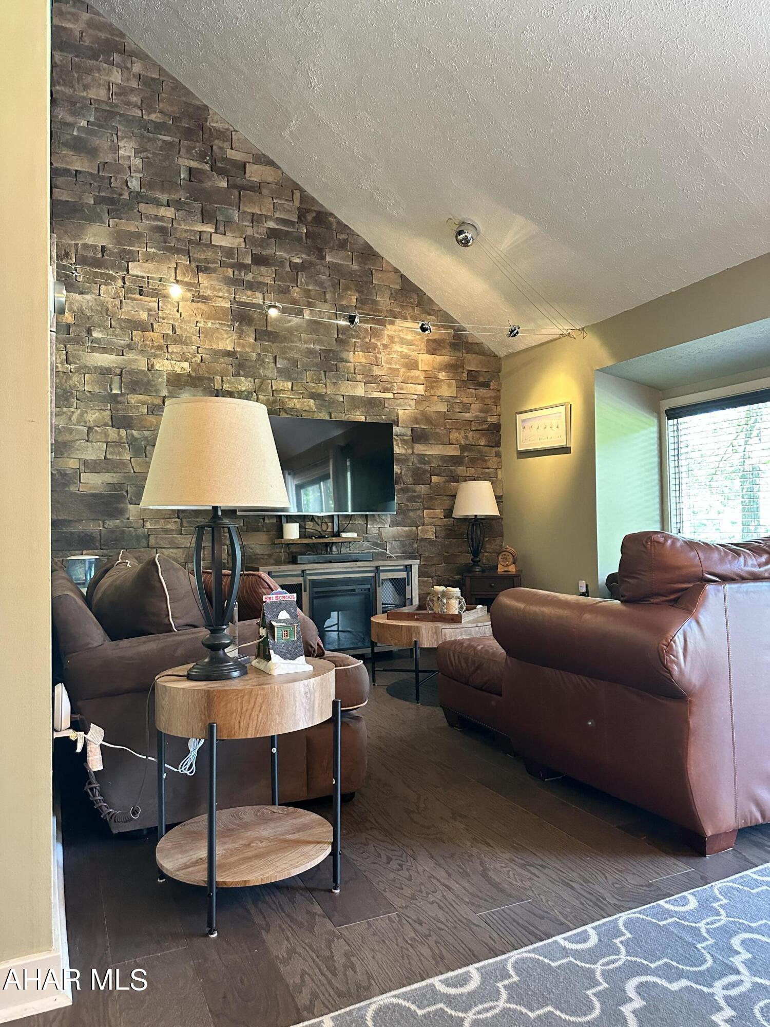 Blue Knob - Residential