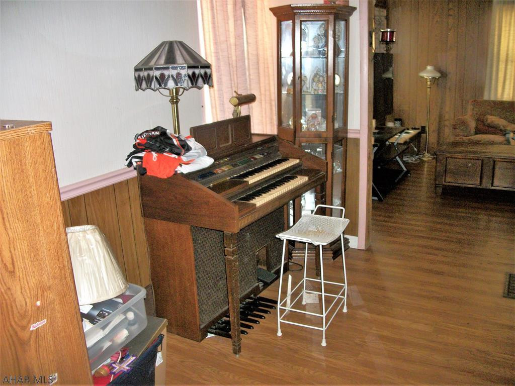 Unknown - Residential