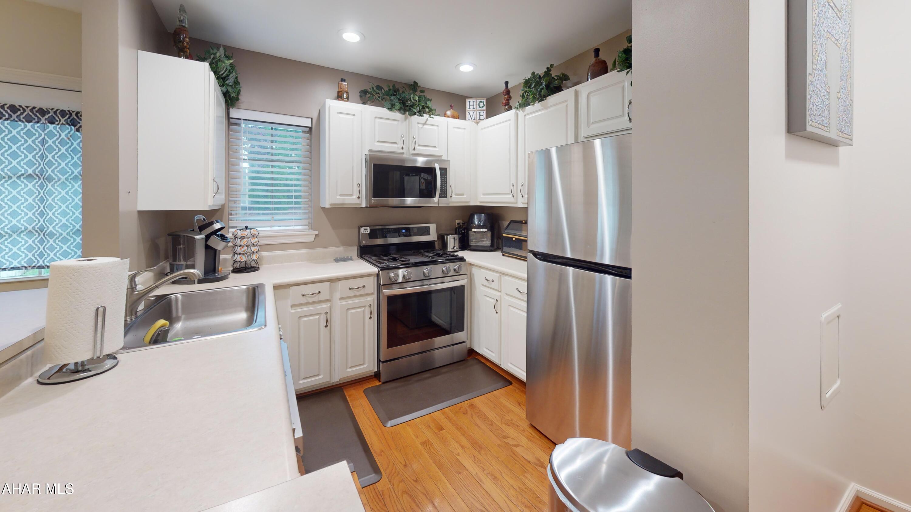 Holiday Hills - Residential