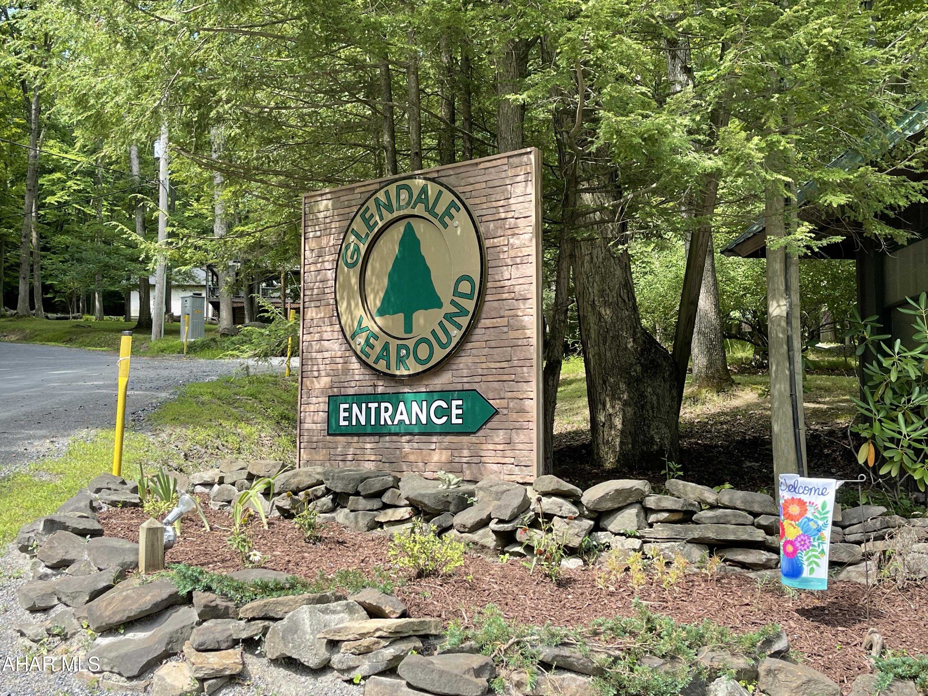 Glendale Yearound - Residential