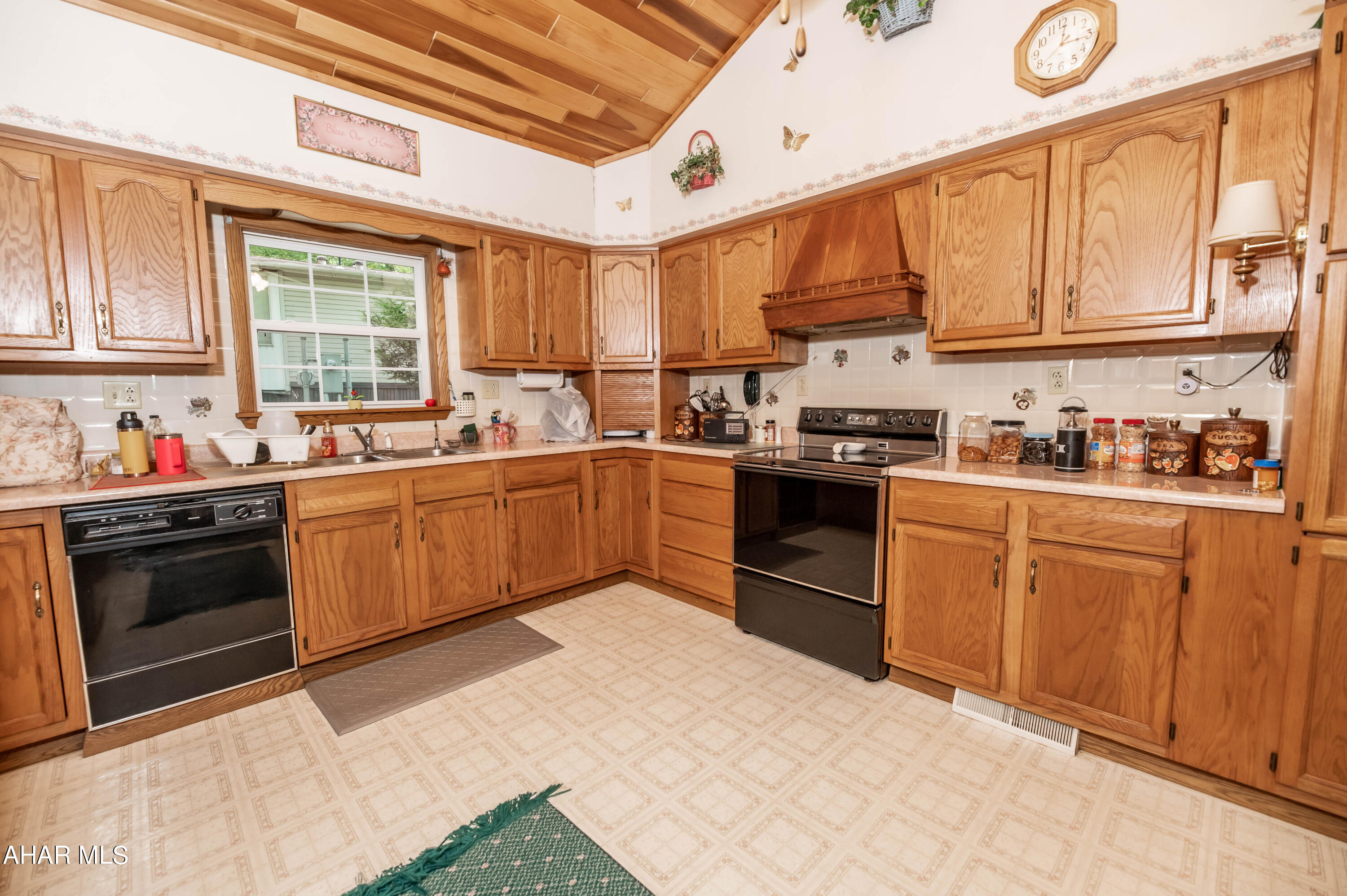 Glendale Yearound - Residential