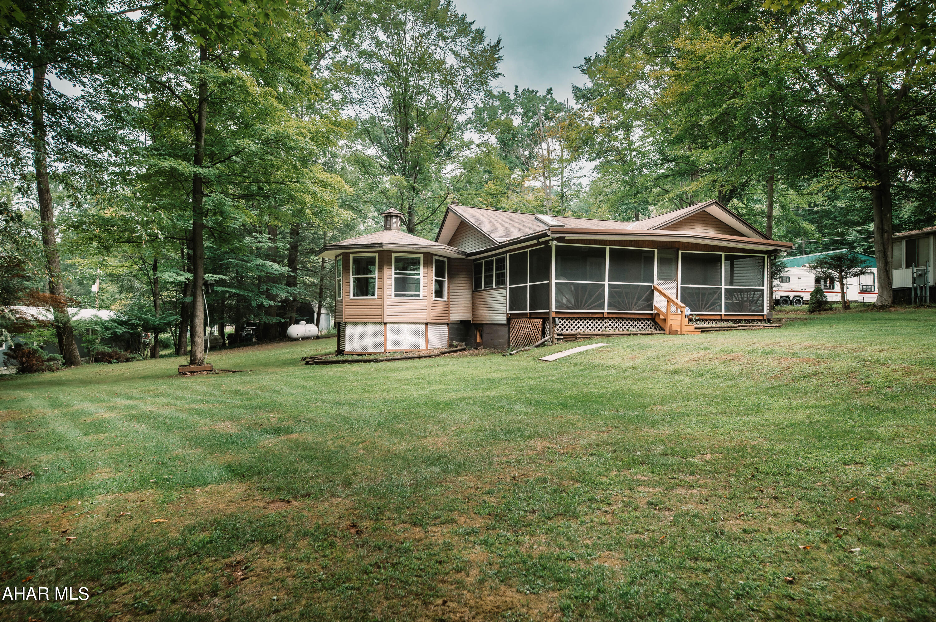 Glendale Yearound - Residential