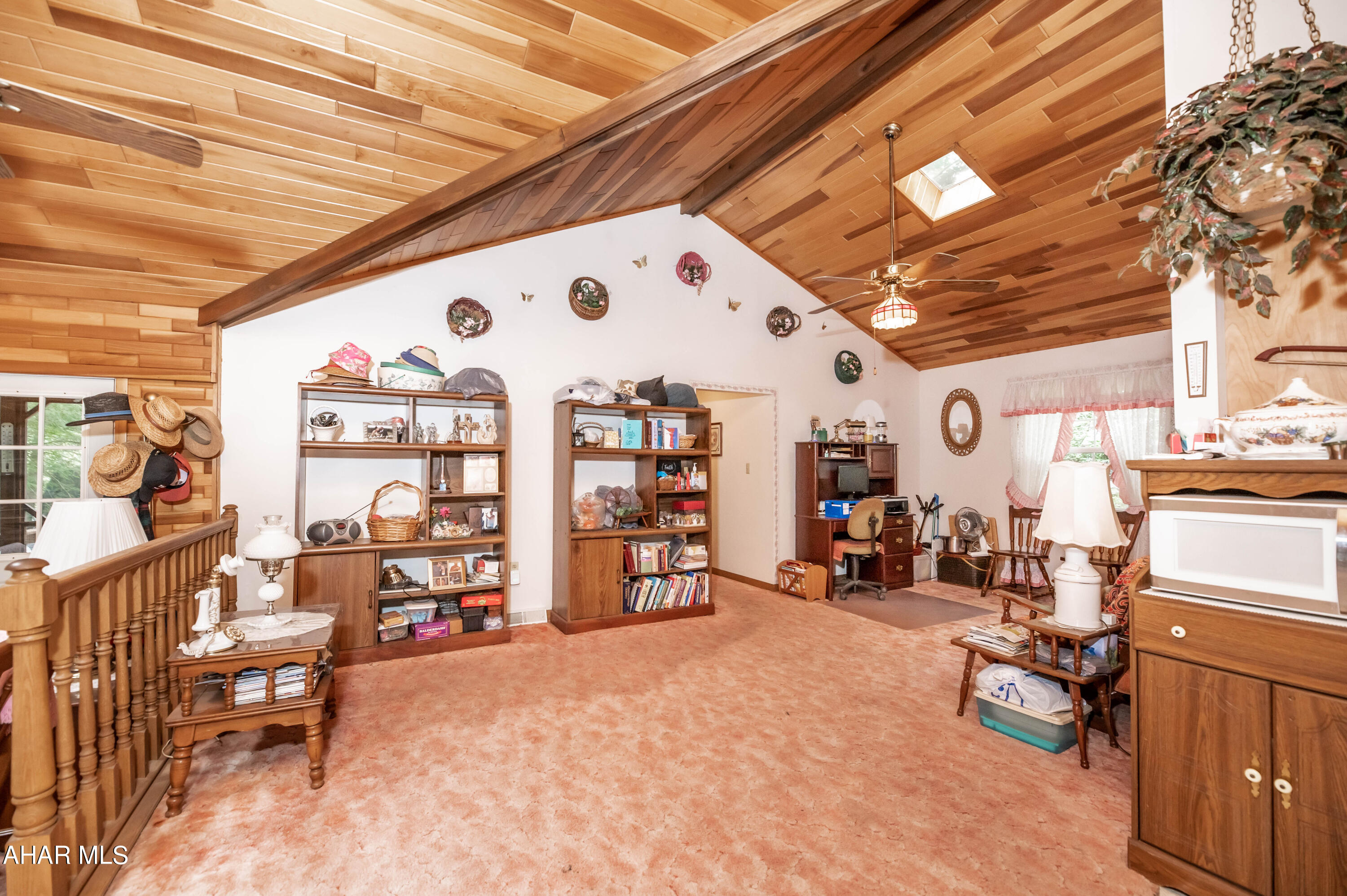 Glendale Yearound - Residential