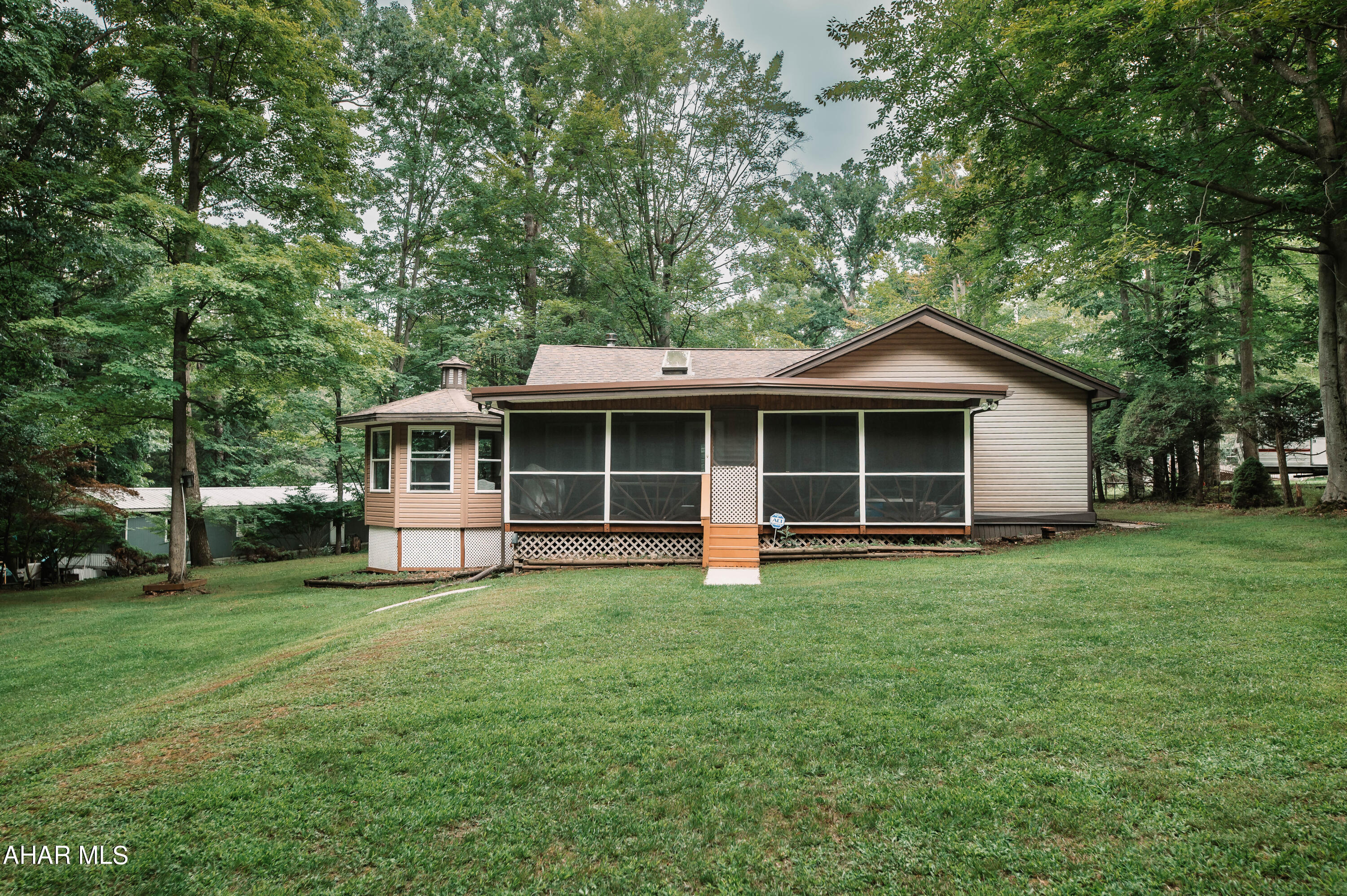 Glendale Yearound - Residential