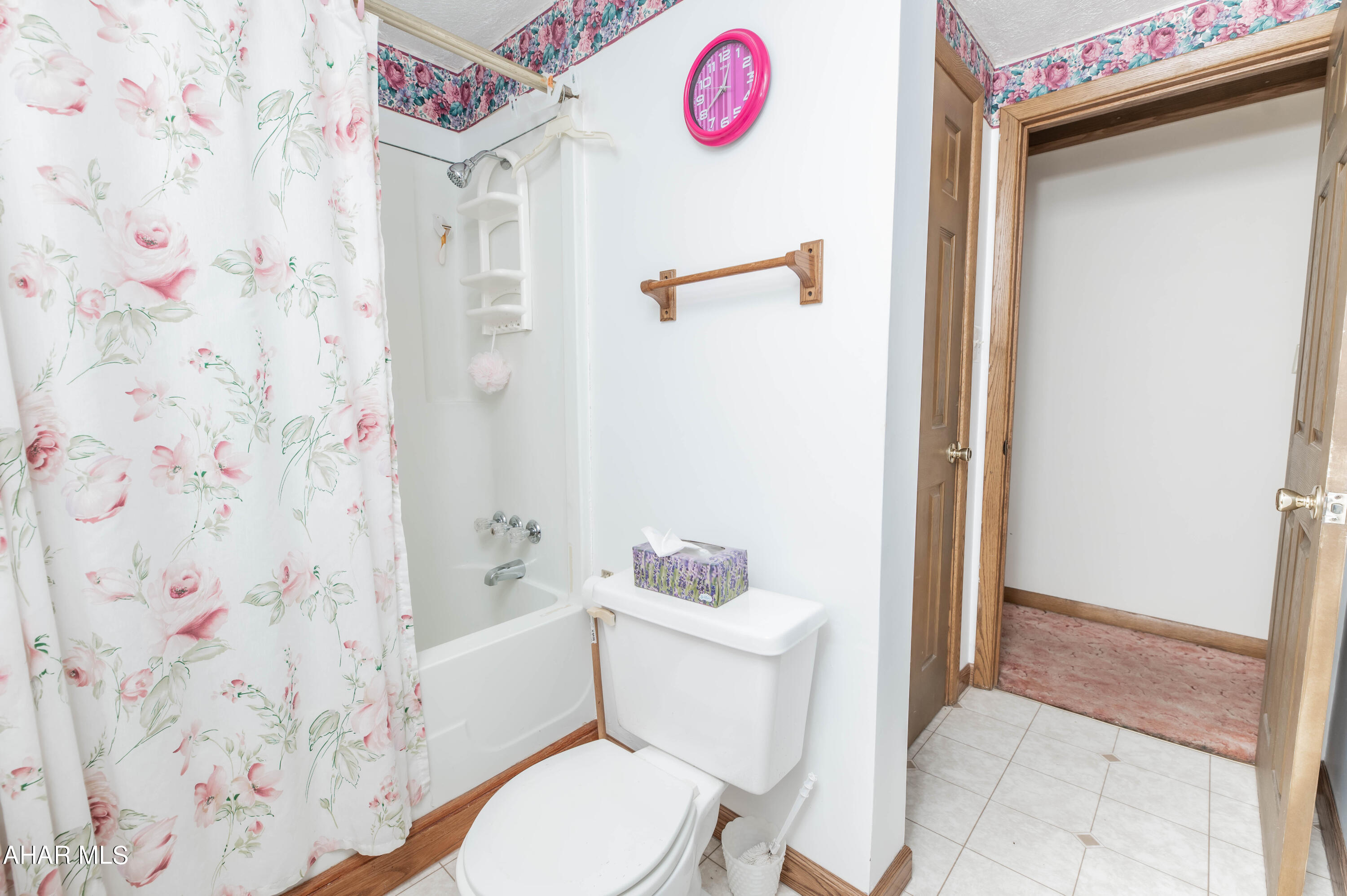 Glendale Yearound - Residential