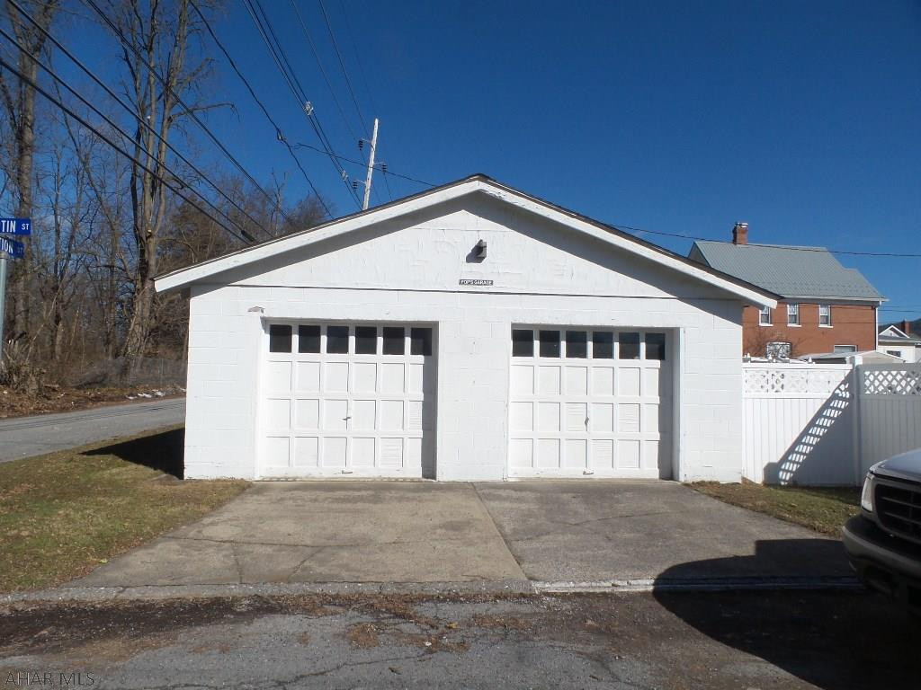 Bellwood Boro - Residential