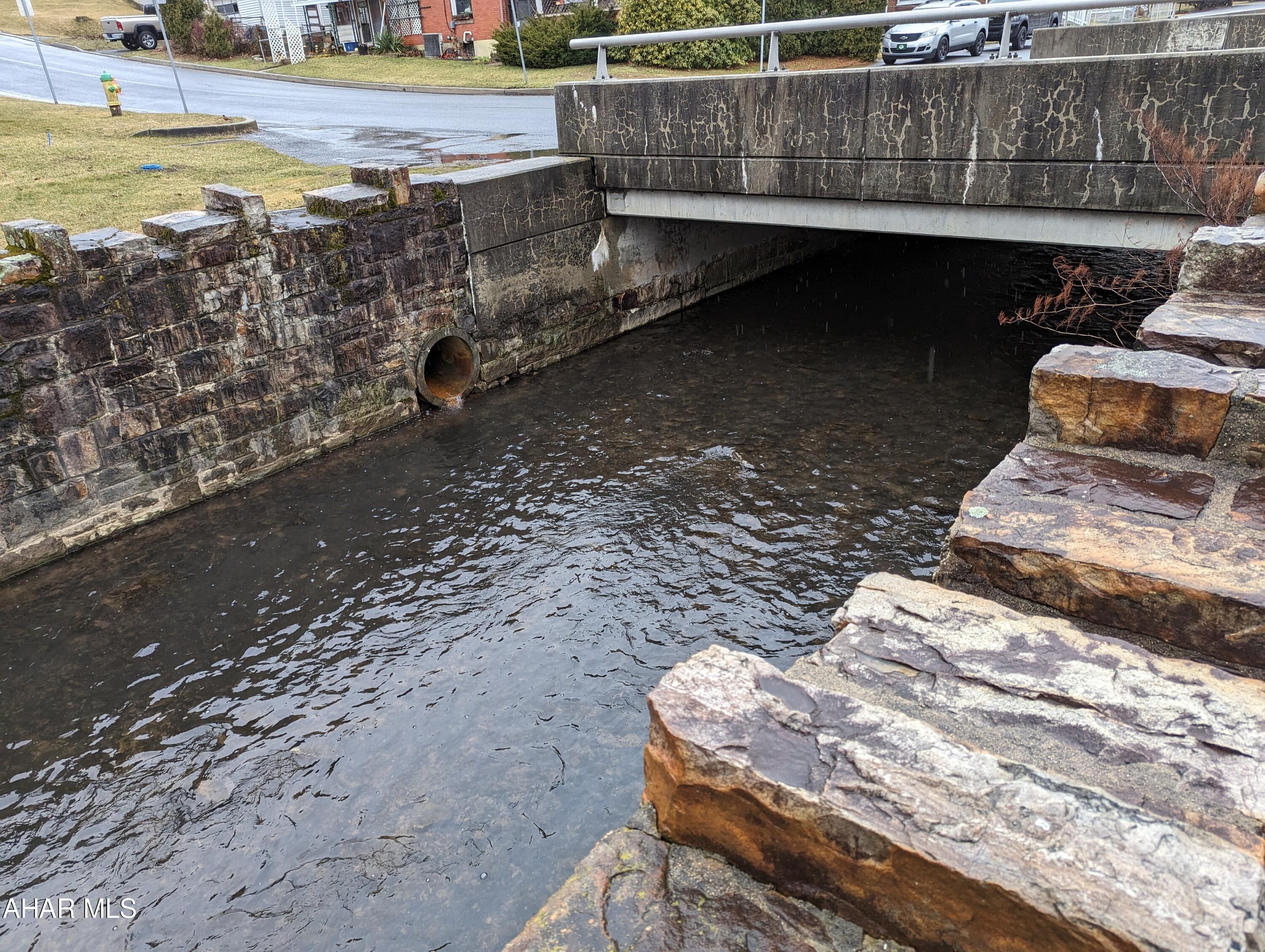 Juniata - Residential