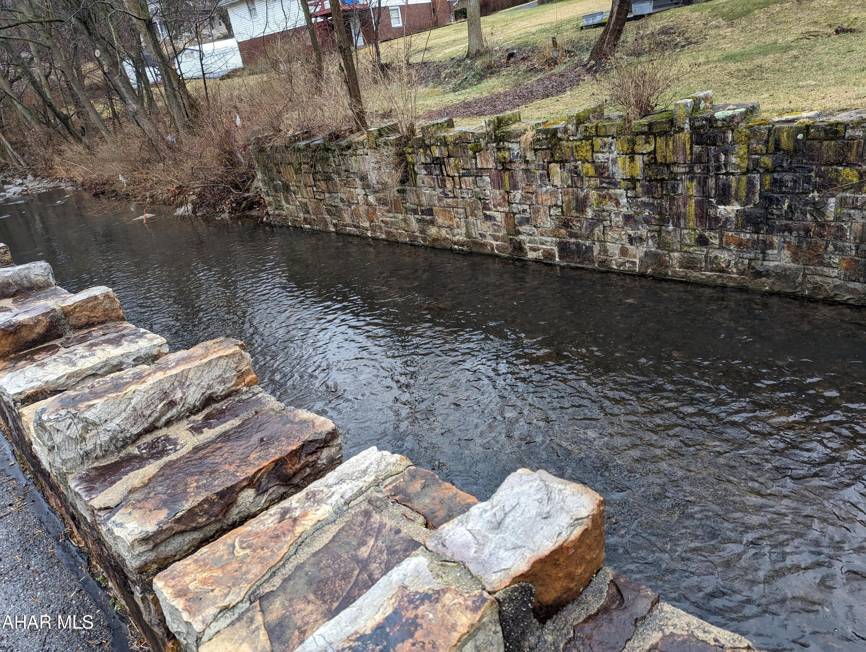 Juniata - Residential