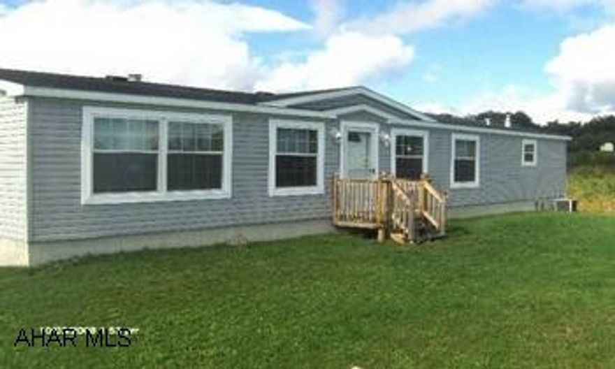 Ashville- One story home-  3 BRs,  Vaulted ceilings & fireplace,  kitchen has island & stainless steel appliances.  Master Bedroom with Master bath garden tub. 2 car integral garage.  All on approx 2.8 acres. Call Scott @ 814-244-3113. Ashville- One story home-  3 BRs,  Vaulted ceilings & fireplace,  kitchen has island & stainless steel appliances.  Master Bedroom with Master bath garden tub. 2 car integral garage.  All on approx 2.8 acres. Call Scott @ 814-244-3113.