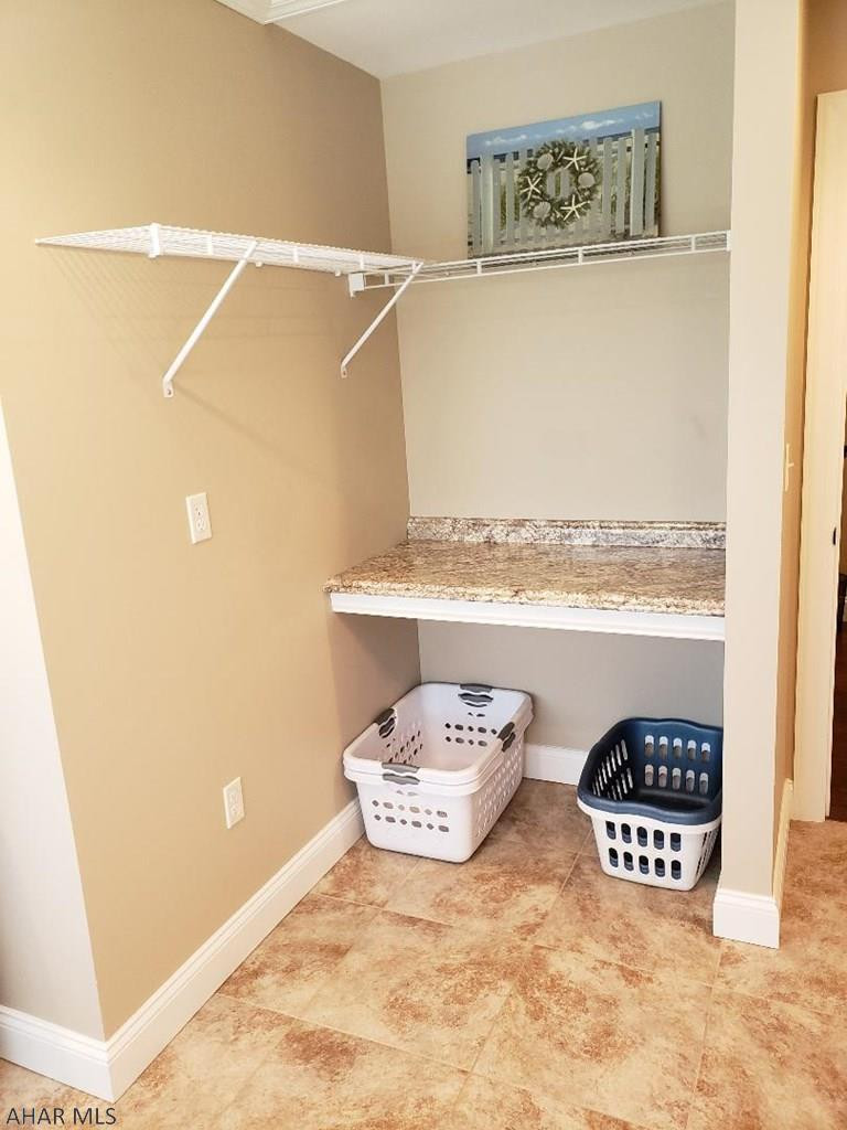 Fox Hollow - Residential