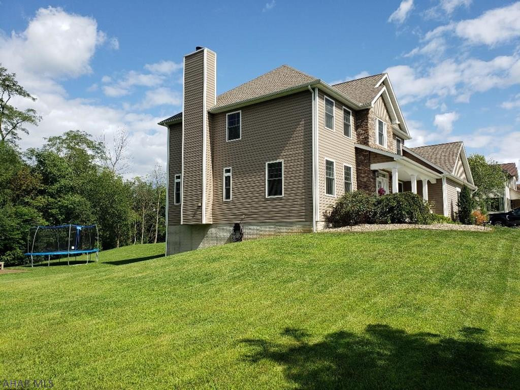 Fox Hollow - Residential