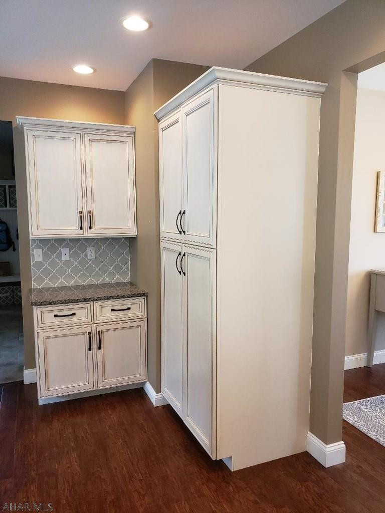 Fox Hollow - Residential