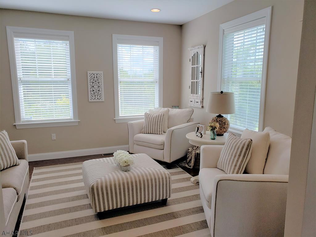 Fox Hollow - Residential