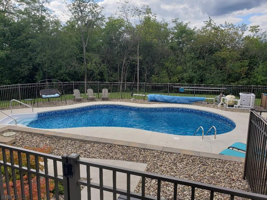 Fox Hollow - Residential