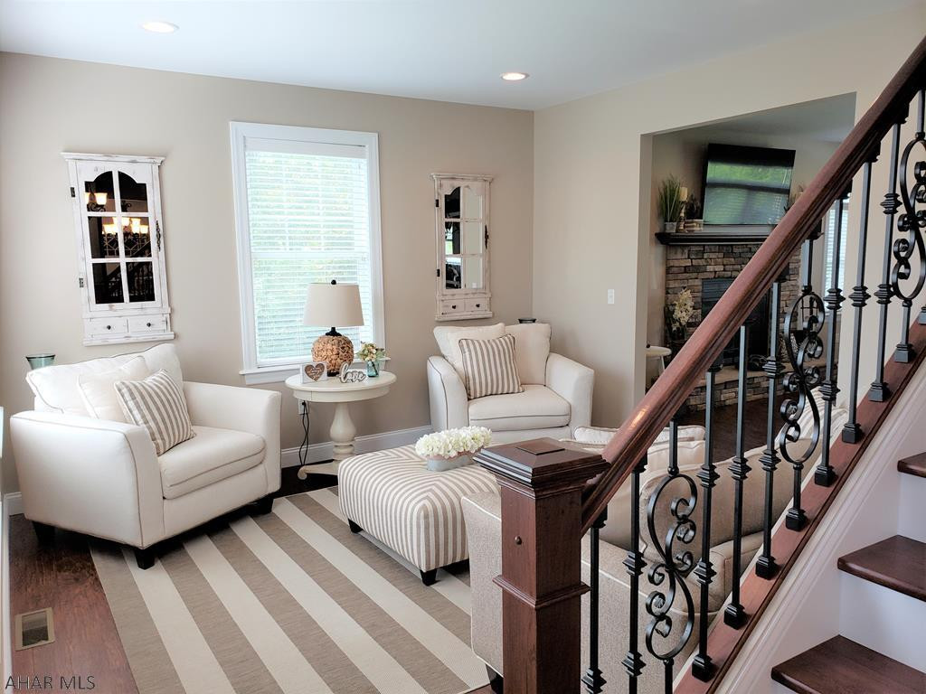 Fox Hollow - Residential