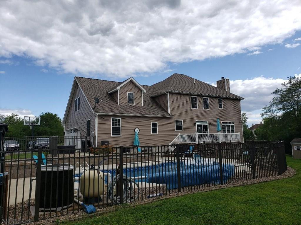 Fox Hollow - Residential