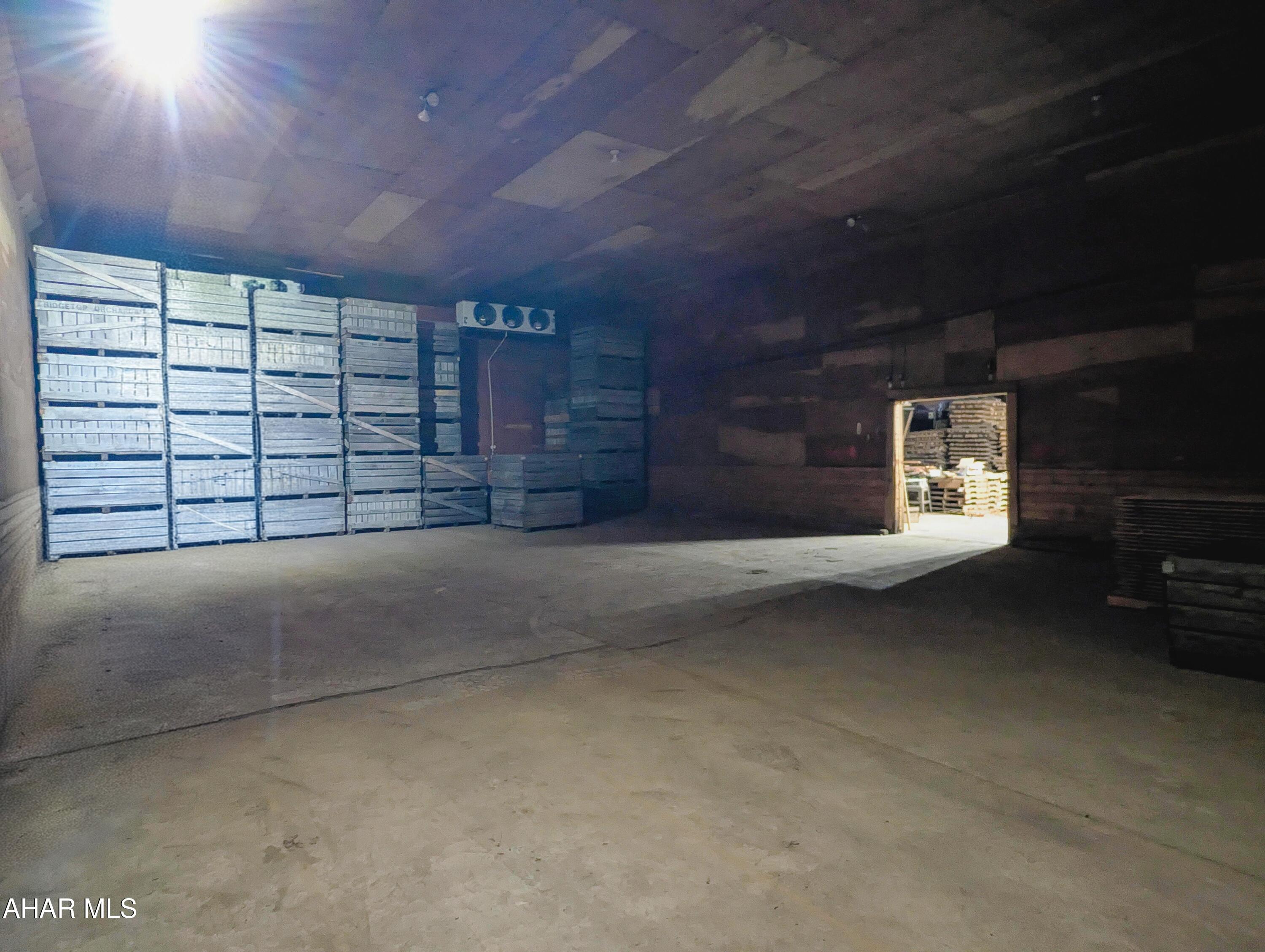 Unknown - Commercial Sale