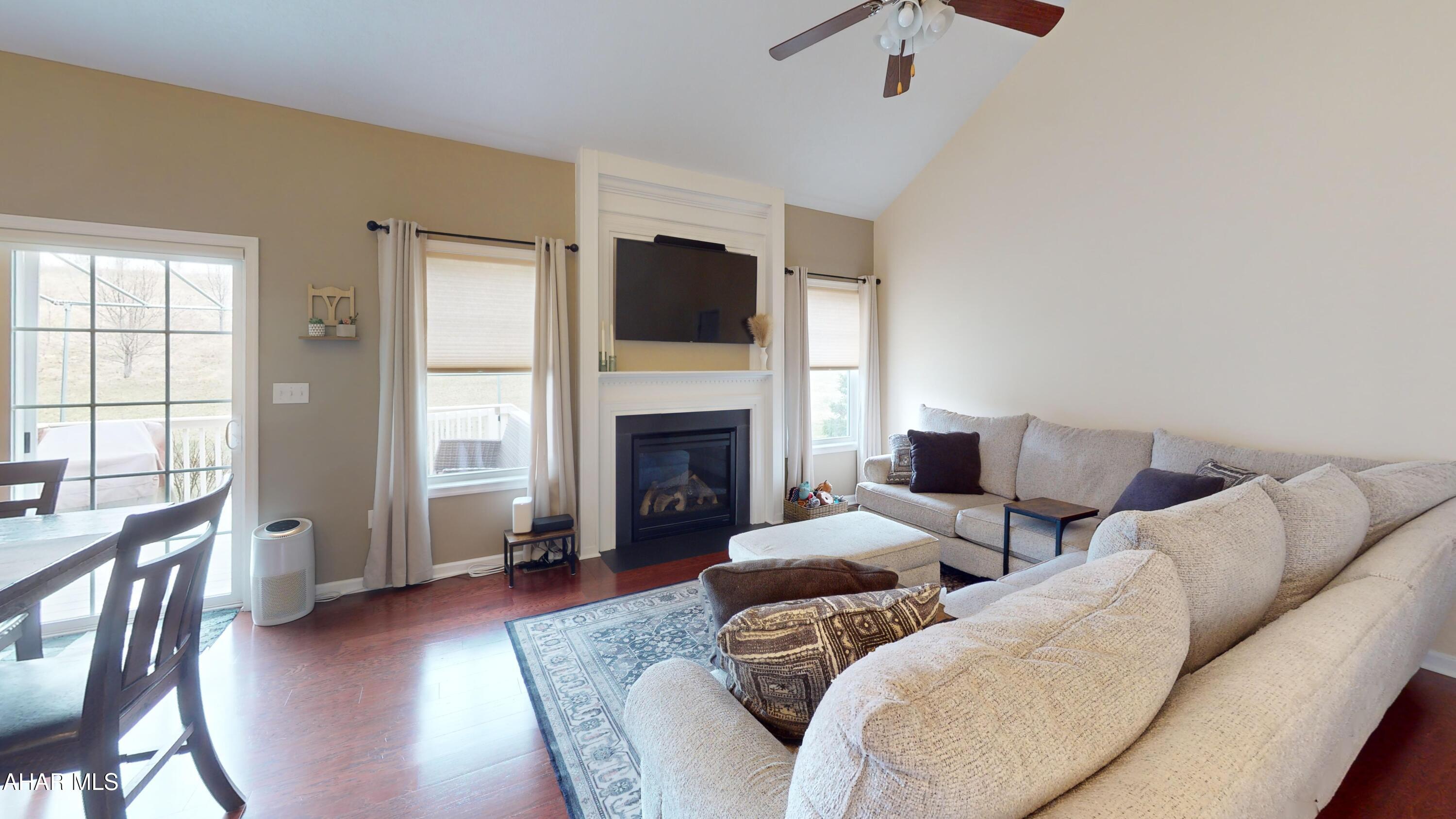 Harvest Glen - Residential