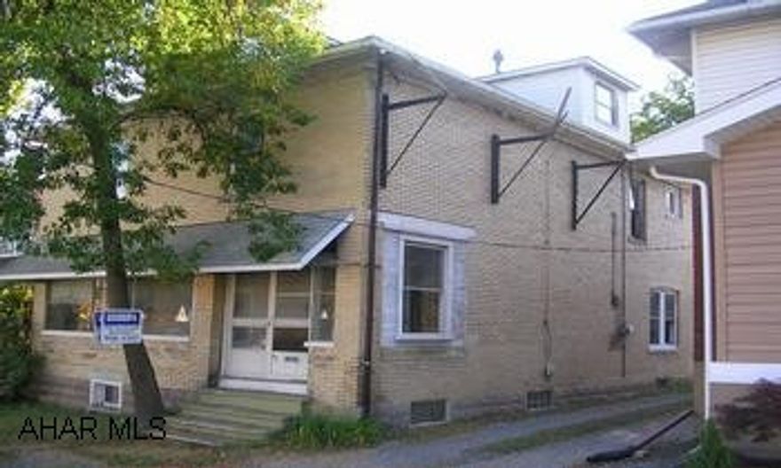 SOLD AS IS-RENOVATIONS STARTED BUT NOT FINISHED. LARGE ROOMS. ALL BRICK.  GARAGE PLUS CARPORT.  UPDATED ELECTRIC BOX. SOLD AS IS-RENOVATIONS STARTED BUT NOT FINISHED. LARGE ROOMS. ALL BRICK.  GARAGE PLUS CARPORT.  UPDATED ELECTRIC BOX.