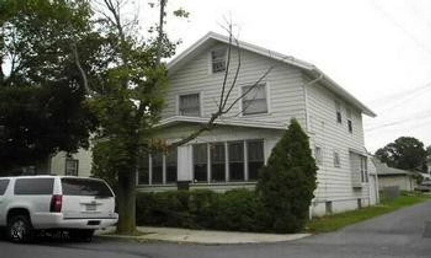 Nice location, home needs renovated Nice location.  Home needs renovated. Sale is subject to Court Approval.  Seller is Nancy Stoner, Guardian for helen S. Lowther.